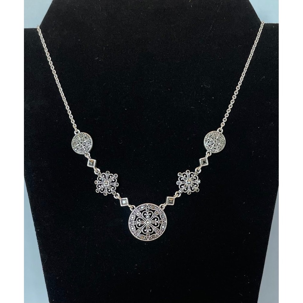 Vintage Crown Trifari Silver Tone Filigree Necklace Art Deco Style 1950s
